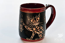 Load image into Gallery viewer, Kitty Mug, Black &amp; Red
