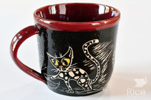 Load image into Gallery viewer, Kitty Mug, Black &amp; Red
