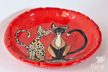 Load image into Gallery viewer, Kitty Dish, Craazy Catz Bright Red
