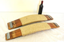 Load image into Gallery viewer, Claws Termagant Wine Barrel &amp; Sisal Rope Cat Scratcher
